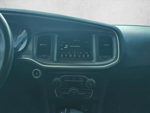 Used 2019 Dodge Charger SXT w/ Plus Group image 12