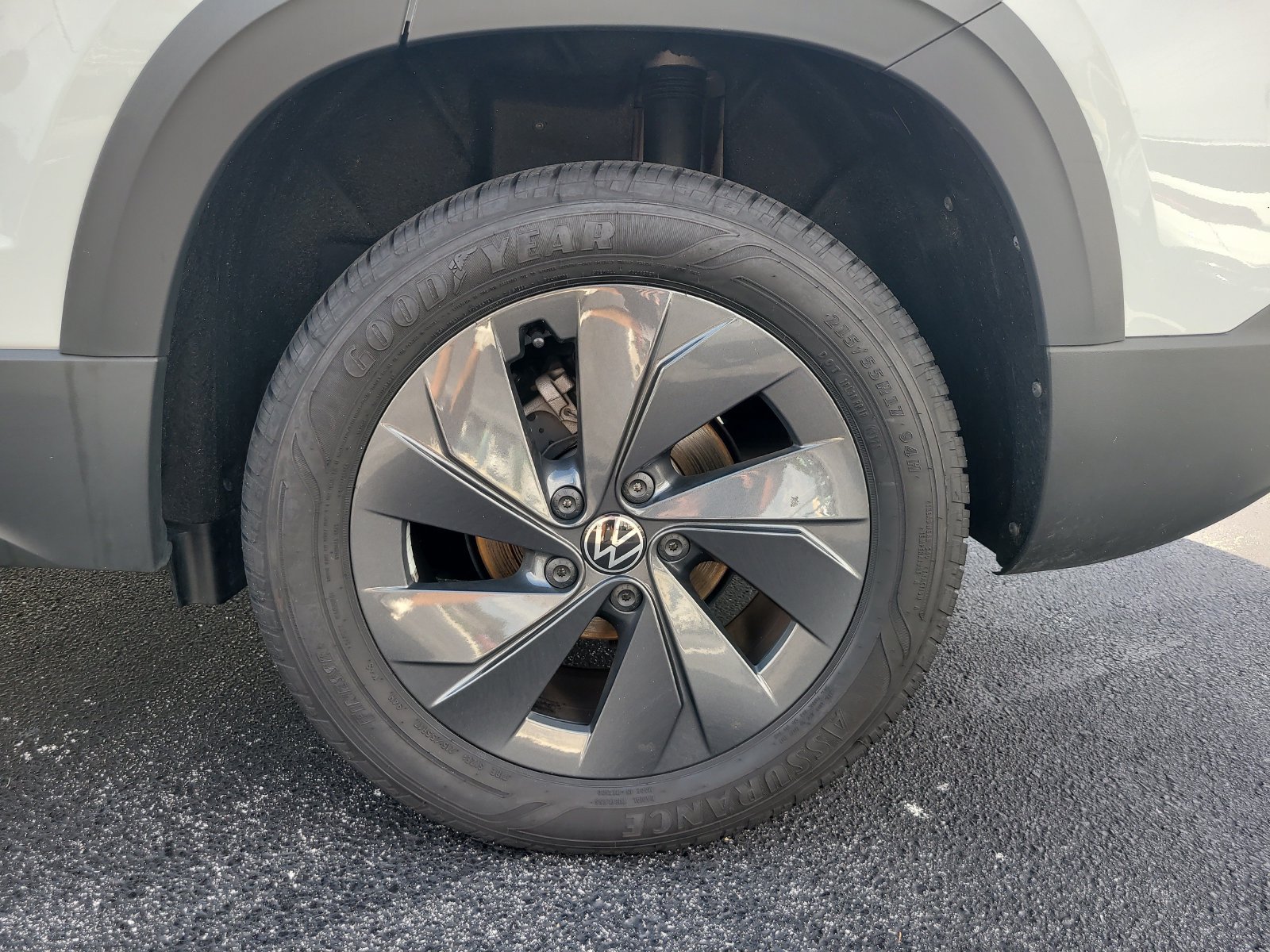 Certified 2026 Volkswagen Taos S FWD image 6