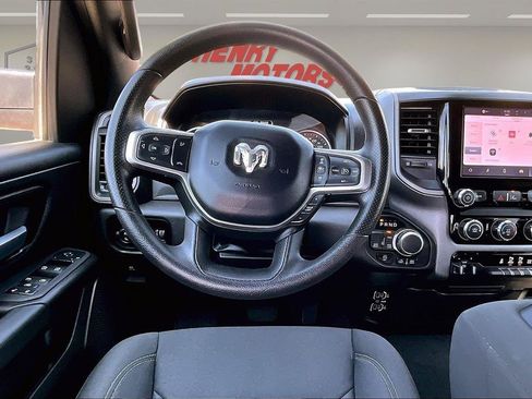 Used 2025 RAM 1500 Classic Warlock AWD/4WD image 8
