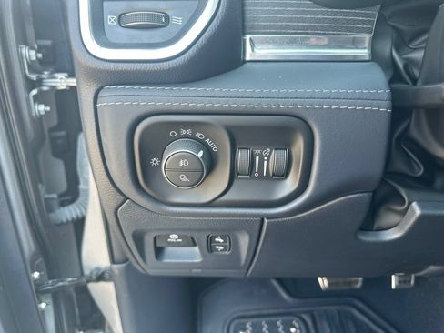 Used 2023 RAM 1500 Limited AWD/4WD image 14