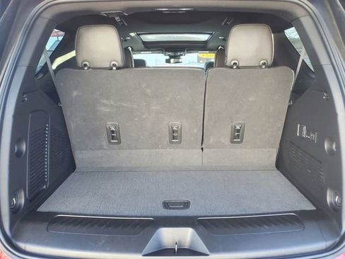 Used 2023 Chevrolet Tahoe LT w/ Luxury Package image 32