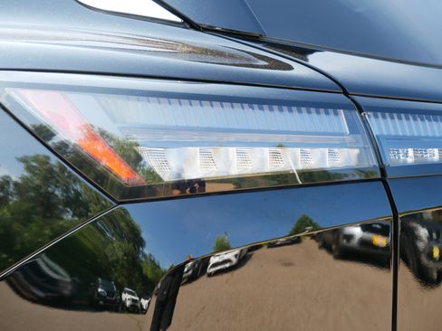 Certified 2025 Nissan Murano SL AWD/4WD image 17
