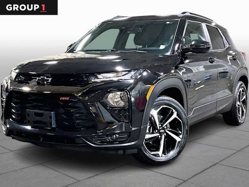 Used 2021 Chevrolet TrailBlazer RS w/ Sun and Liftgate Package image 1