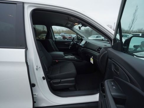 Used 2025 Honda Ridgeline Sport+ image 17