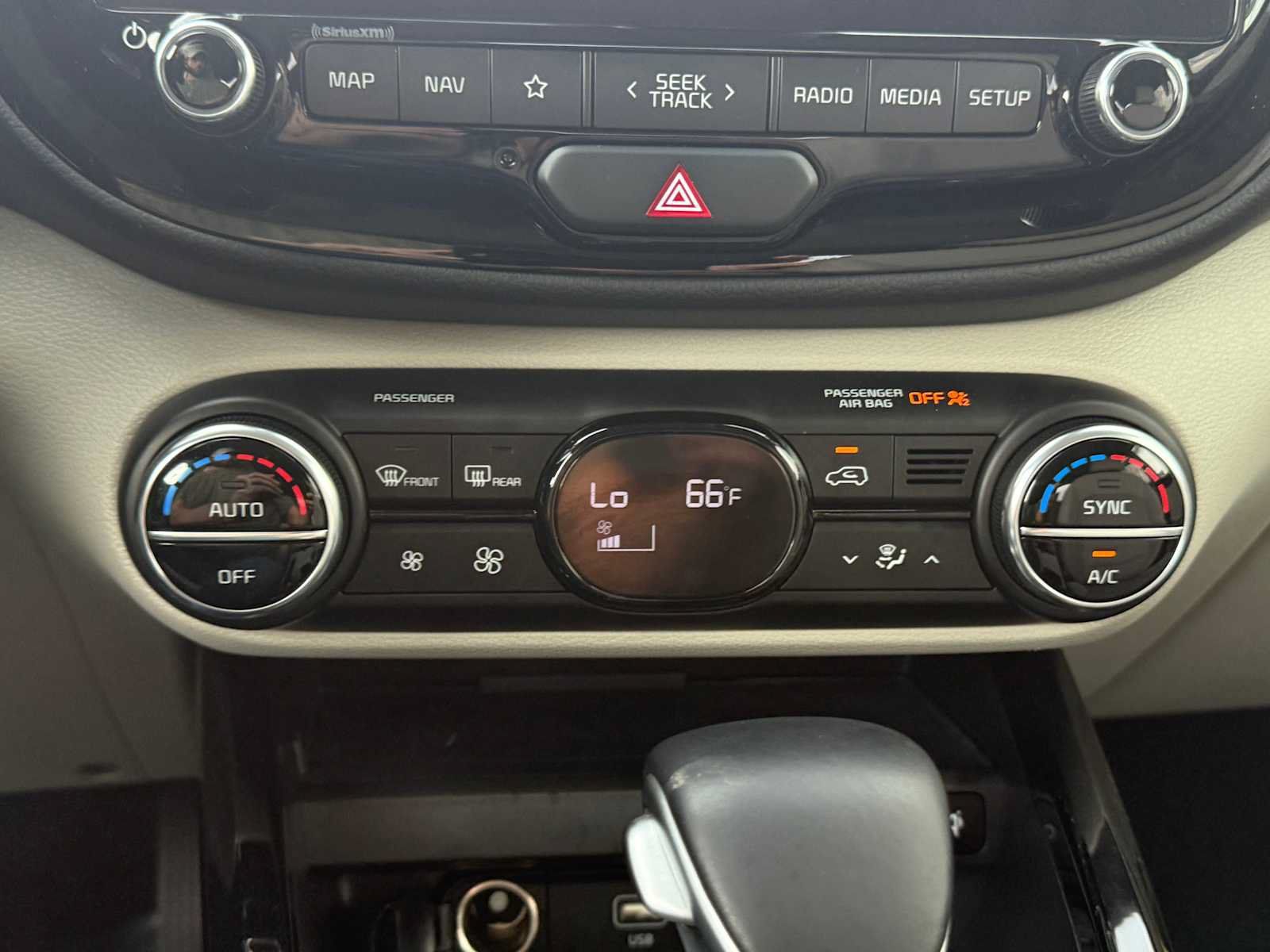 Used 2023 Kia Soul EX FWD image 23