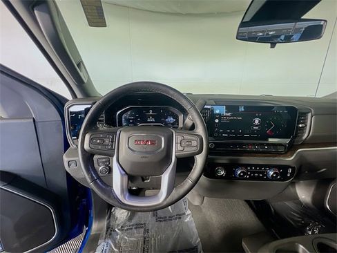 Used 2022 GMC Sierra 1500 Elevation image 13