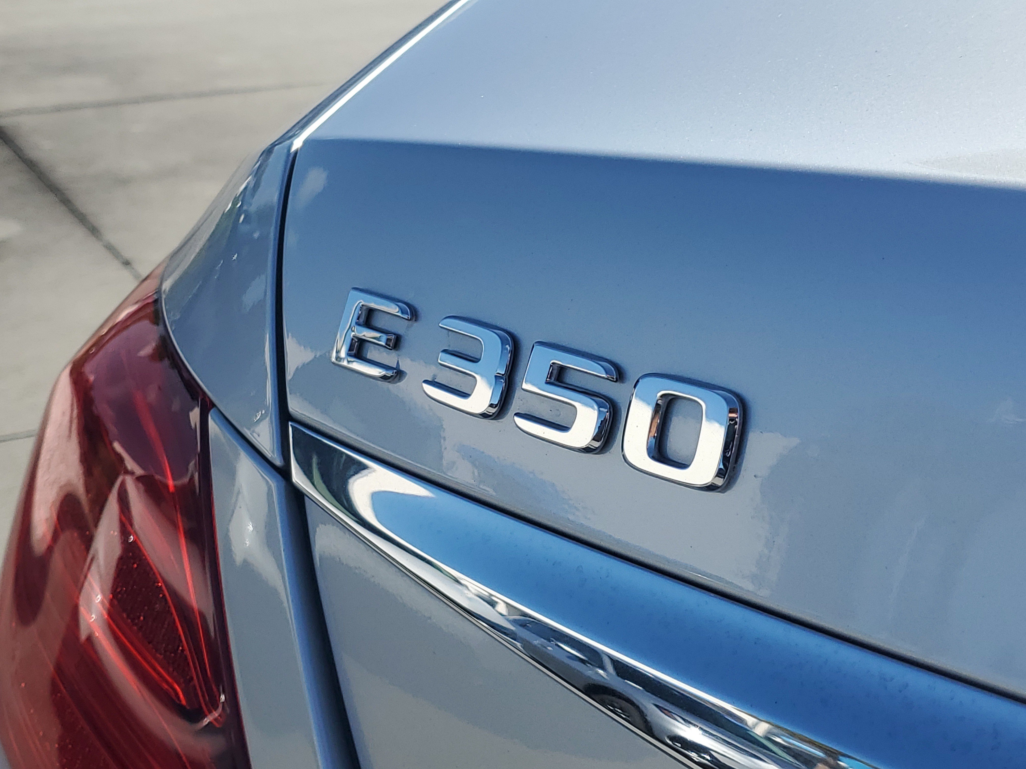 Used 2020 Mercedes-Benz E 350 Sedan image 11