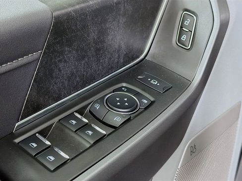 New 2026 Ford F250 XLT w/ XLT Premium Package image 19