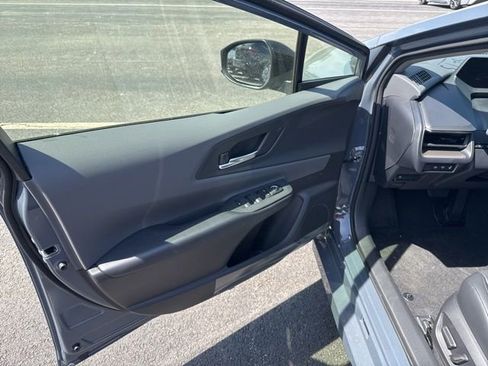 New 2026 Toyota Prius XLE FWD image 4