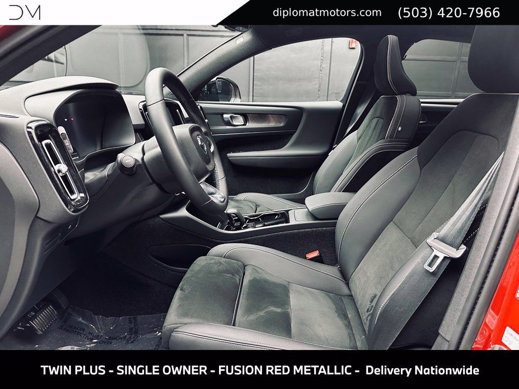 Used 2023 Volvo C40 P8 Recharge Plus w/ Climate Package AWD/4WD image 18