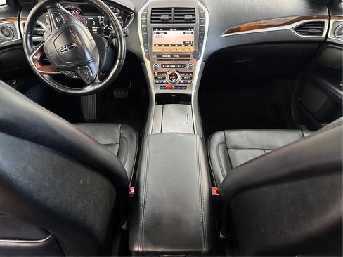 Used 2018 Lincoln MKZ Reserve w/ Technology Package AWD/4WD image 22