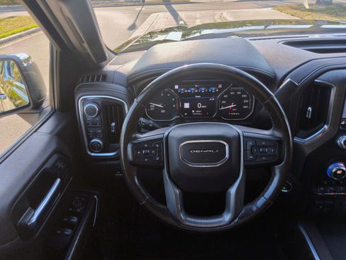 Used 2019 GMC Sierra 1500 Denali w/ Technology Package AWD/4WD image 5