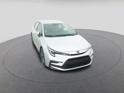 New 2026 Toyota Corolla SE image 14