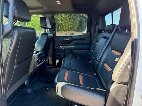 Used 2021 GMC Sierra 1500 AT4 w/ AT4 Value Package image 23