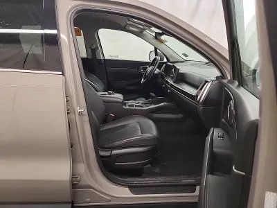 Used 2025 Kia Sorento X-Line EX AWD/4WD image 10