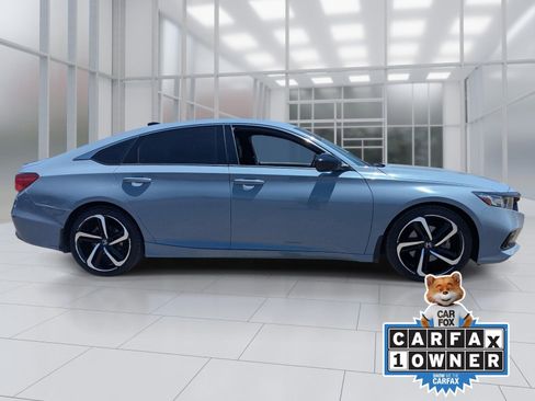 Used 2022 Honda Accord Sport image 6