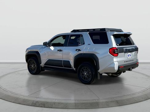 Used 2026 Toyota 4Runner SR5 AWD/4WD image 6