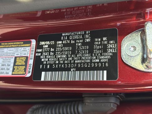 Used 2025 Kia Sportage SX image 37