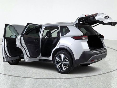 Used 2022 Nissan Rogue SL AWD/4WD image 12