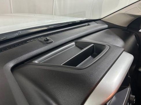 Used 2015 Chevrolet Colorado LT w/ LT Convenience Package image 40