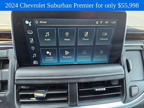 Used 2024 Chevrolet Suburban Premier AWD/4WD image 31