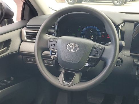 Certified 2025 Toyota Camry SE image 25