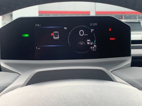 New 2026 Toyota C-HR AWD/4WD image 28