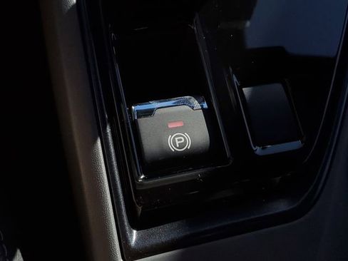 New 2026 Subaru Crosstrek 2.5i Wilderness image 32