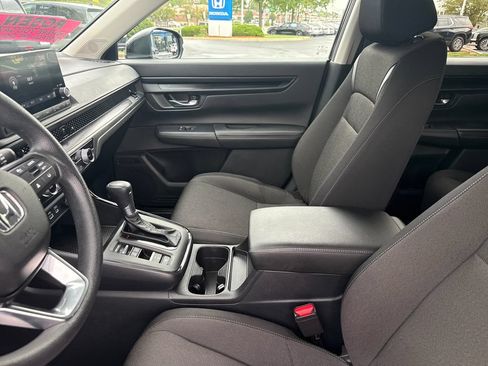 Used 2024 Honda CR-V EX image 13