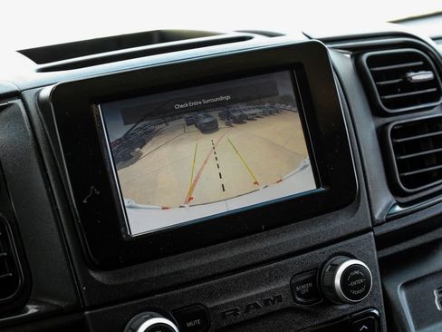Used 2023 RAM ProMaster 2500 FWD image 18