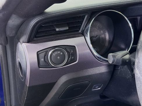 Used 2015 Ford Mustang GT RWD image 13