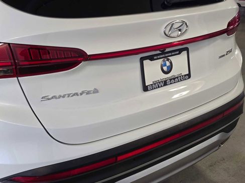 Used 2022 Hyundai Santa Fe Limited w/ Cargo Package image 7