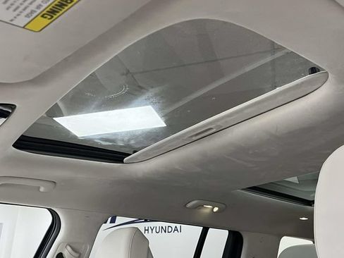 Certified 2025 Hyundai Santa Fe Calligraphy AWD/4WD image 14