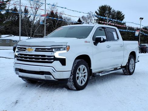 Certified 2022 Chevrolet Silverado 1500 LTZ w/ Z71 Off-Road Package image 3