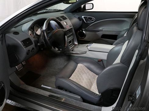 Used 2003 Aston Martin Vanquish RWD image 16