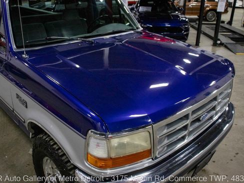 Used 1995 Ford F250 XLT image 13