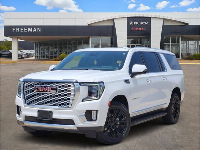 Used 2024 GMC Yukon XL Denali RWD image 1