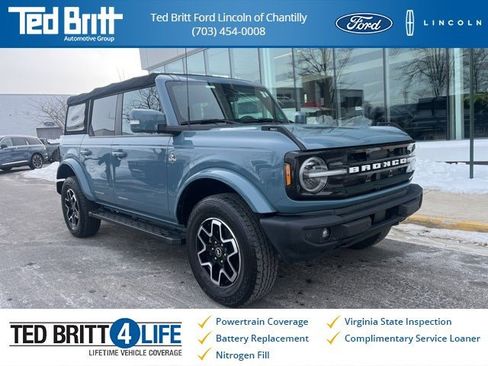 Used 2022 Ford Bronco Outer Banks image 1