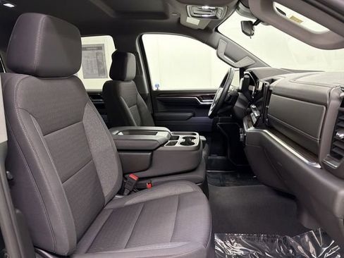 Certified 2024 Chevrolet Silverado 1500 LT image 18
