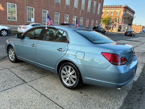Used 2008 Toyota Avalon Limited FWD image 5