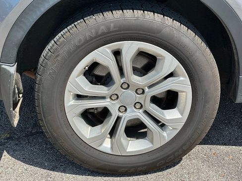 Used 2020 Land Rover Discovery Sport S image 28