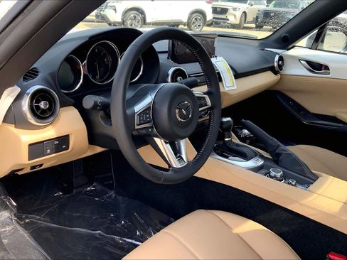 New 2026 MAZDA MX-5 Miata RF Grand Touring image 8
