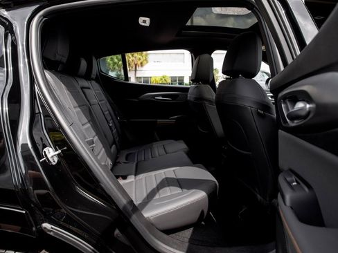 New 2025 Alfa Romeo Tonale w/ Premium Package image 46