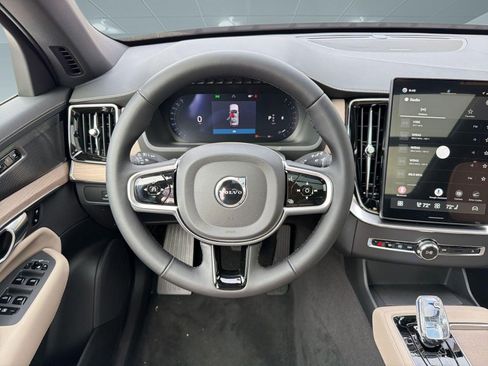 New 2026 Volvo XC90 T8 Ultra w/ Protection Package Premier AWD/4WD image 28