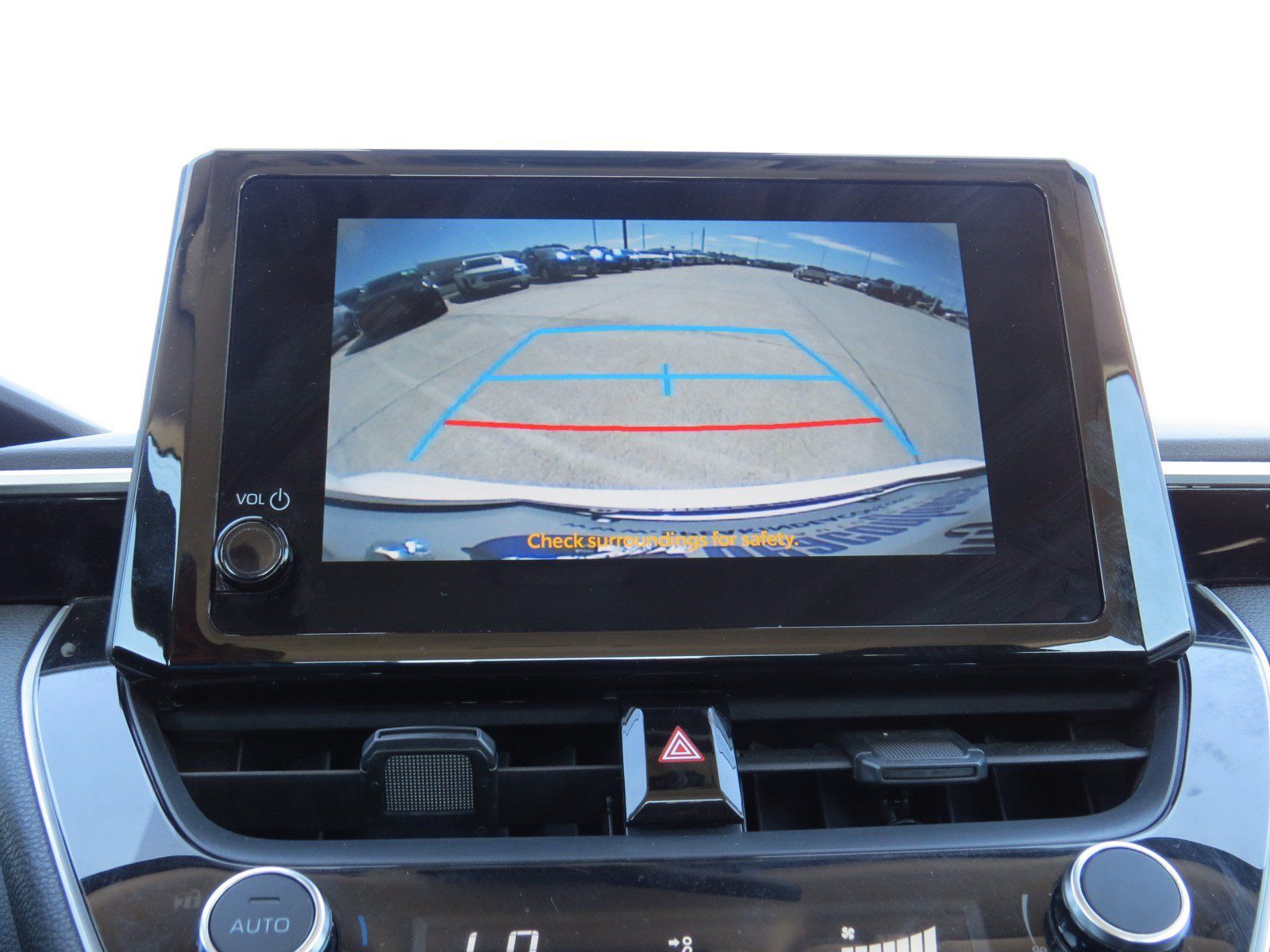 Used 2024 Toyota Corolla LE FWD image 21