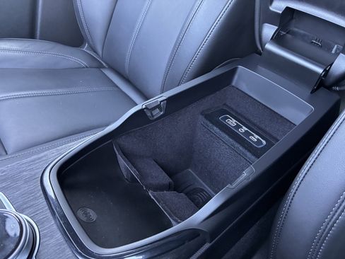 Used 2024 Alfa Romeo Stelvio Sprint image 20