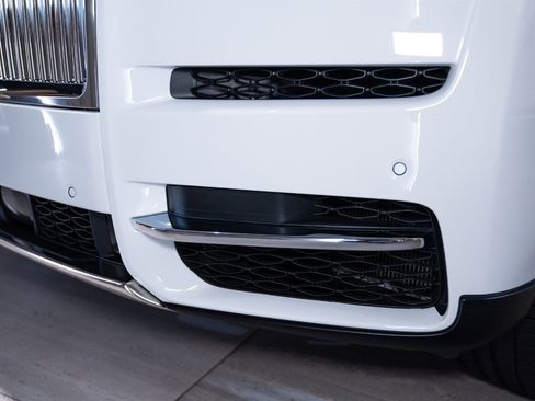 Used 2023 Rolls-Royce Cullinan image 31