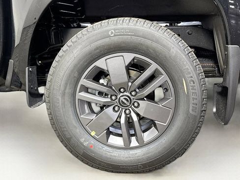 New 2026 Nissan Frontier SV w/ SV Convenience Package image 25