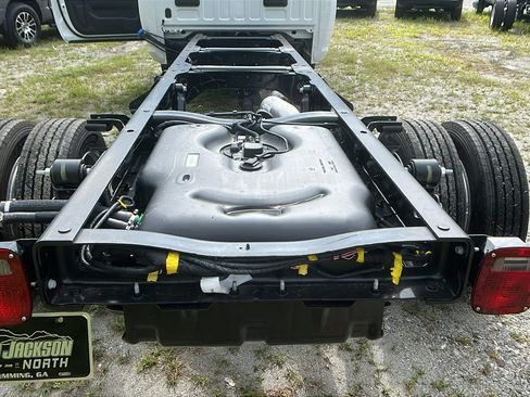 New 2025 RAM 5500 Tradesman image 13