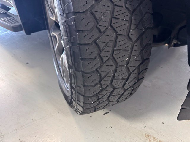 Used 2019 Chevrolet Silverado 1500 RST w/ All-Star Edition AWD/4WD image 38